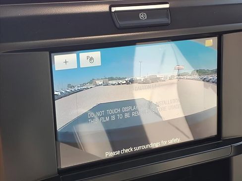 New 2025 Ford F550 4x4 Regular Cab Super Duty image 7