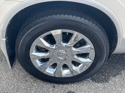 Used 2010 Buick Enclave CXL w/ Trailering Provision Package AWD/4WD image 9