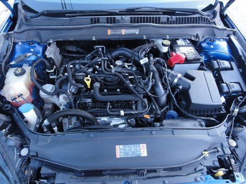 Used 2018 Ford Fusion SE w/ Equipment Group 201A image 19