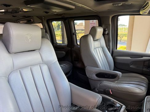 Used 2013 GMC Savana 1500 RWD image 29