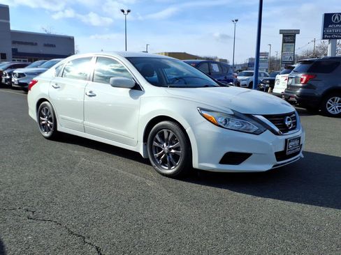 Used 2017 Nissan Altima 2.5 S w/ Power Driver Seat Package image 1
