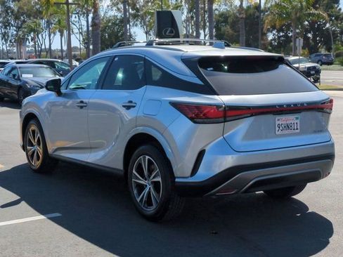 Used 2025 Lexus RX 350 FWD w/ Technology Package image 7
