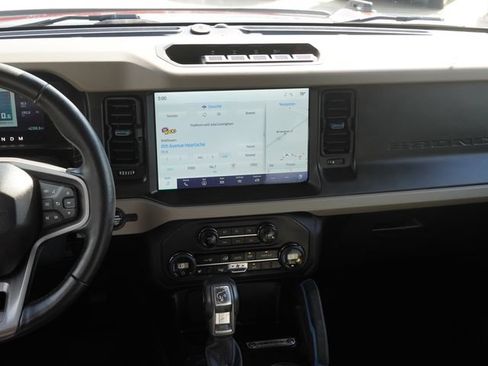 Used 2023 Ford Bronco Wildtrak AWD/4WD image 15