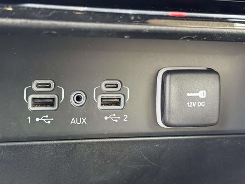 Used 2024 Jeep Grand Cherokee Limited AWD/4WD image 20