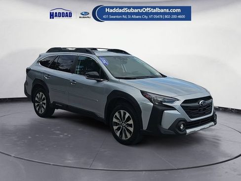 Used 2023 Subaru Outback Limited AWD/4WD image 7