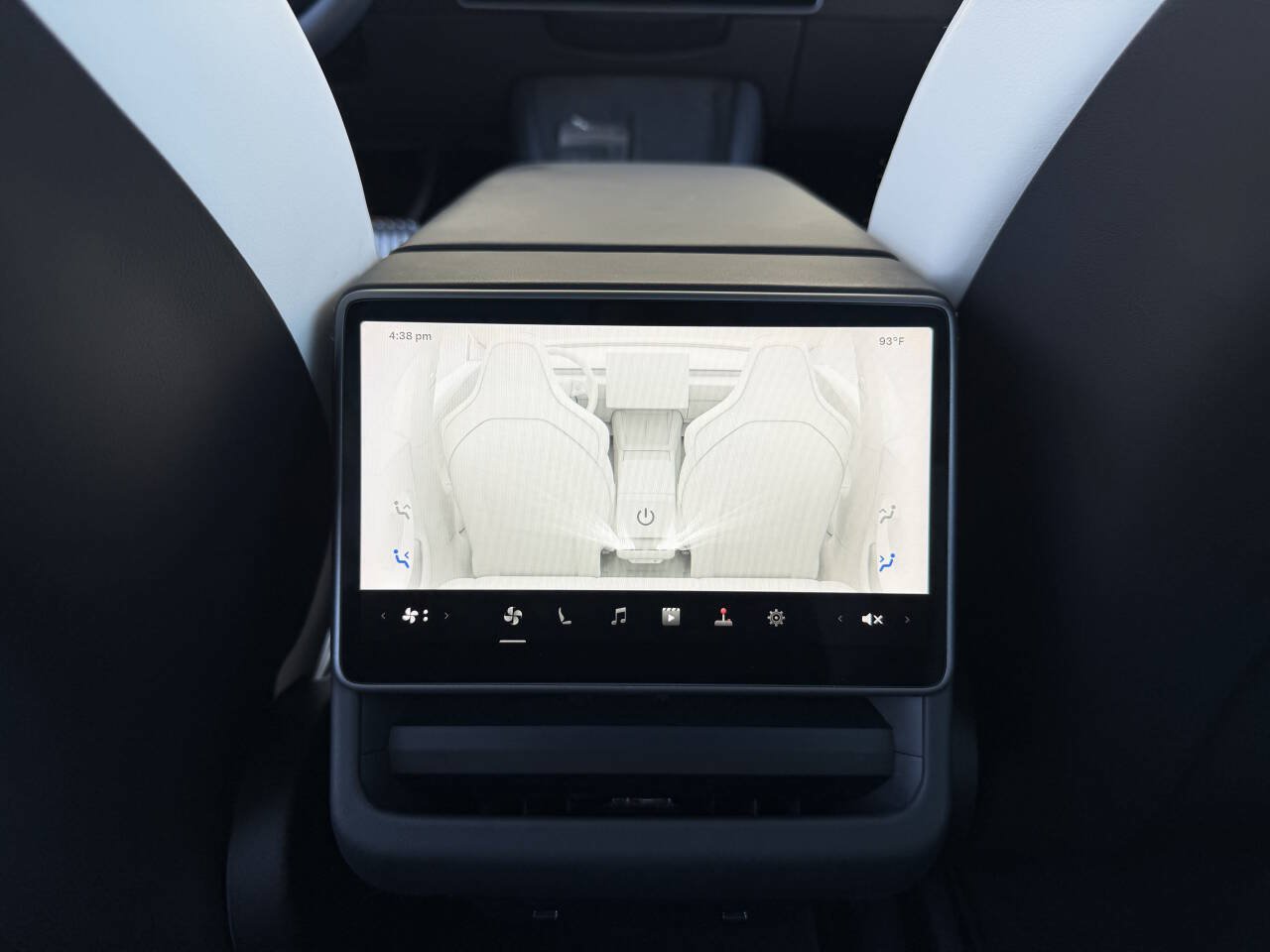 Used 2024 Tesla Model 3 Performance AWD/4WD image 25