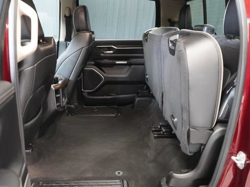 Used 2021 RAM 1500 Laramie AWD/4WD image 40