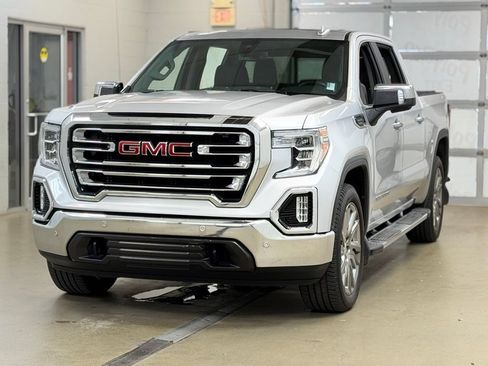 Used 2020 GMC Sierra 1500 SLT w/ SLT Premium Plus Package AWD/4WD image 3