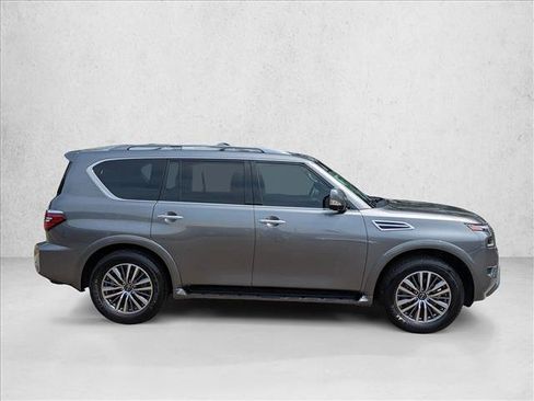 Used 2023 Nissan Armada SL w/ Captain's Chairs Package RWD image 4