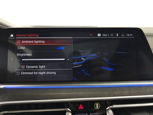 Used 2022 BMW X5 xDrive40i w/ M Sport Package AWD/4WD image 31