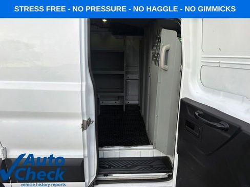 Used 2017 Ford Transit 150 130 Low Roof RWD image 32