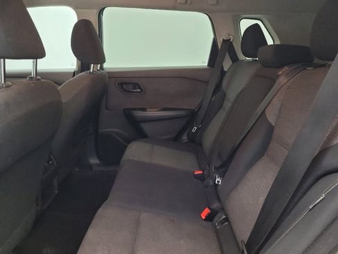 Used 2021 Nissan Rogue S AWD/4WD image 18