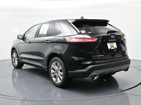 Used 2024 Ford Edge Titanium image 8