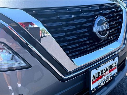 Used 2023 Nissan Rogue SV AWD/4WD image 28