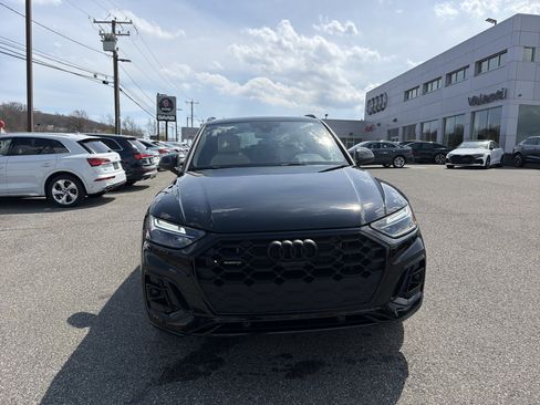 Certified 2024 Audi Q5 e Premium Plus AWD/4WD image 2