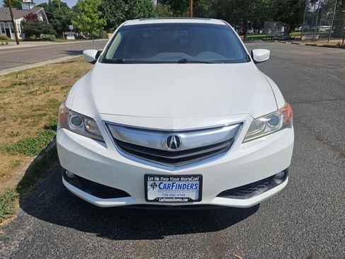 Used 2013 Acura ILX w/ Technology Package FWD image 8