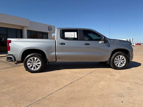 New 2026 Chevrolet Silverado 1500 Custom image 19