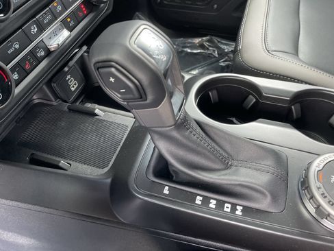 New 2026 Ford Bronco Outer Banks AWD/4WD image 28