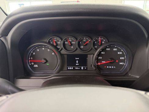 Used 2024 Chevrolet Silverado 2500 Custom w/ Custom Convenience Package AWD/4WD image 16