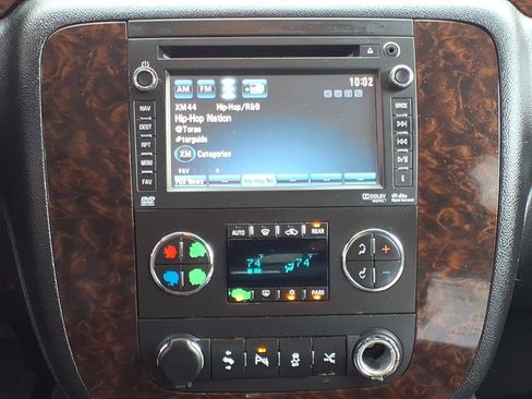 Used 2013 GMC Yukon Denali AWD/4WD image 6