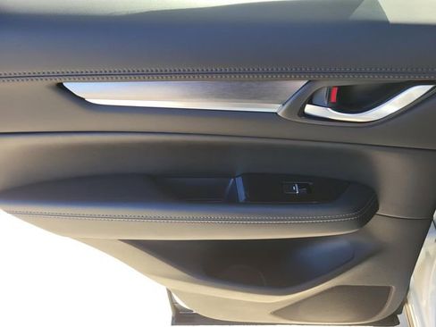 New 2025 MAZDA CX-5 AWD 2.5 S w/ Premium Plus Pkg image 11