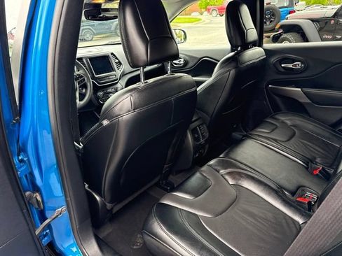 Certified 2022 Jeep Cherokee Latitude Lux AWD/4WD image 30