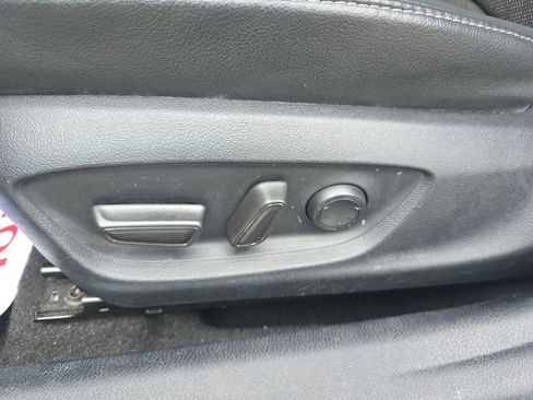 Used 2023 Toyota Camry XSE image 22