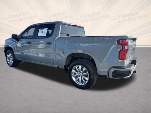 Used 2024 Chevrolet Silverado 1500 Custom image 3