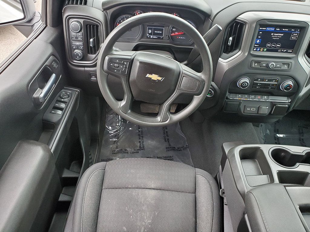 Used 2023 Chevrolet Silverado 1500 Custom AWD/4WD image 14