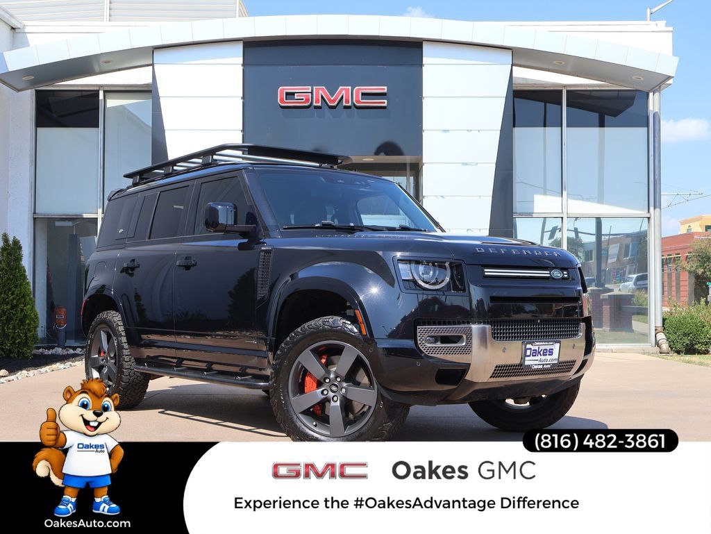 Used 2023 Land Rover Defender 110 X AWD/4WD image 1