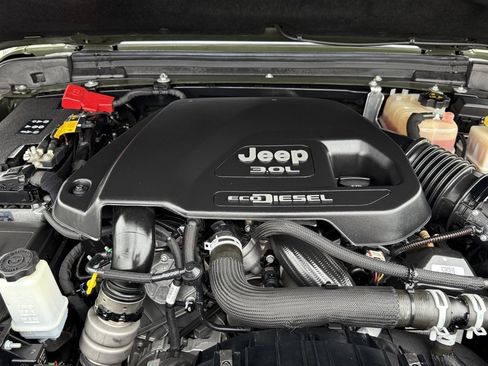 Used 2022 Jeep Gladiator Rubicon w/ LED Lighting Group image 33