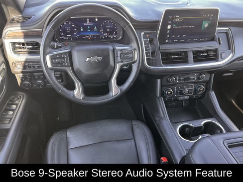 Used 2022 Chevrolet Suburban Z71 w/ Luxury Package image 14