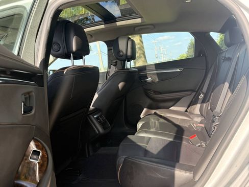 Used 2014 Chevrolet Impala LTZ FWD image 20