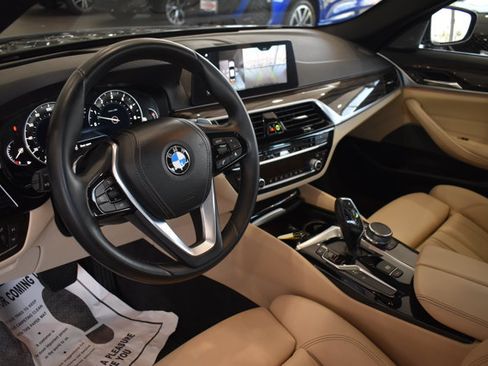 Used 2017 BMW 540i xDrive AWD/4WD image 12