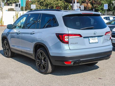 Certified 2022 Honda Pilot Black Edition image 7