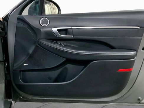 Used 2023 Hyundai Sonata Limited FWD image 23