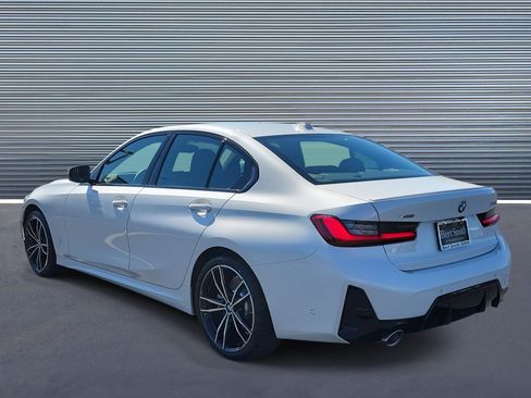 Used 2024 BMW 330i xDrive Sedan image 4