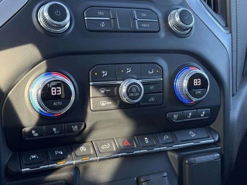 Used 2020 GMC Sierra 1500 SLT w/ SLT Premium Plus Package image 30