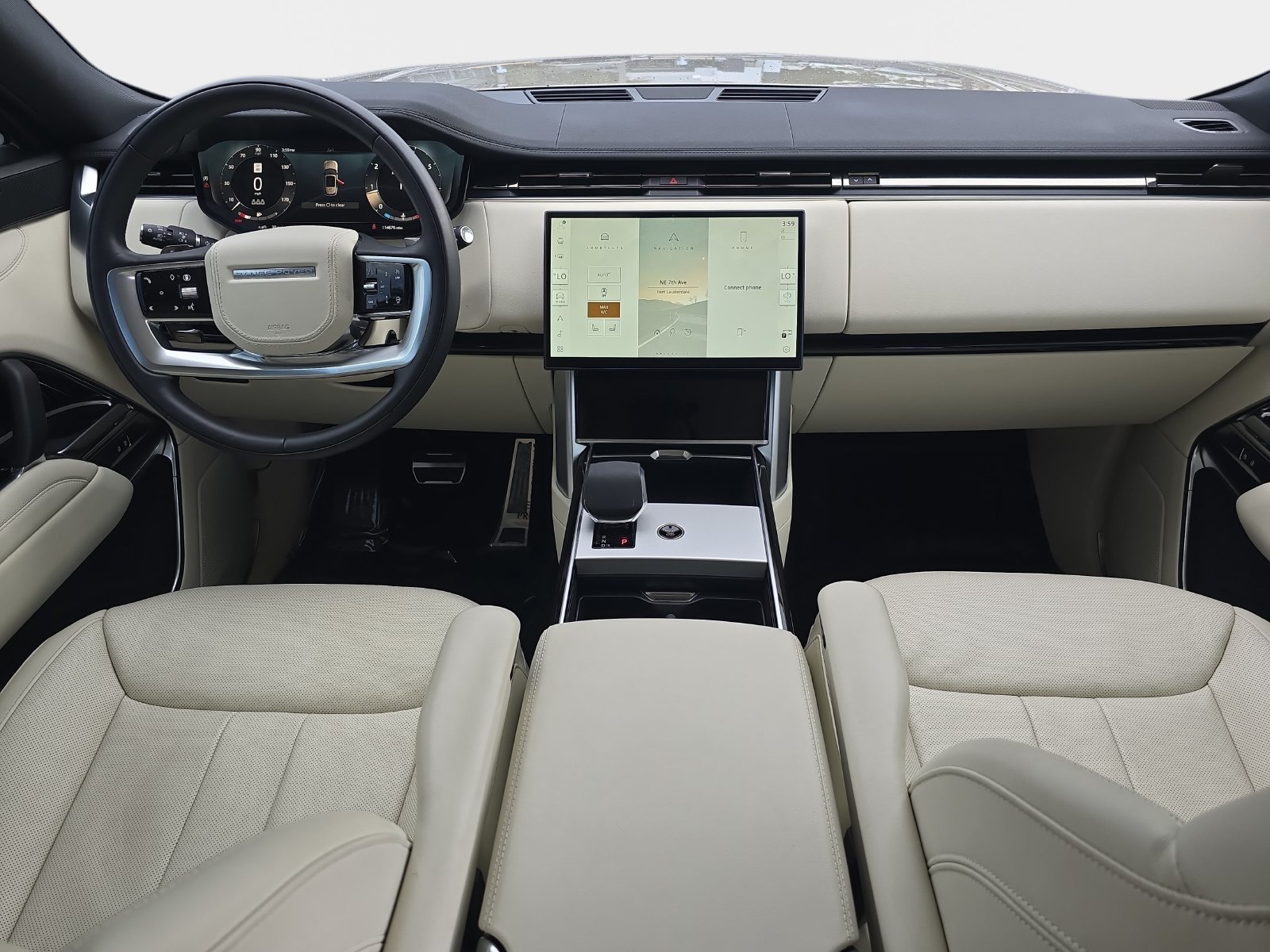 Used 2025 Land Rover Range Rover SE AWD/4WD image 10