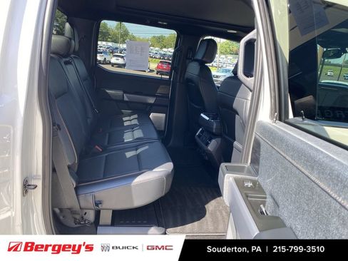 Used 2024 Ford F150 Lariat w/ Equipment Group 502A High AWD/4WD image 31