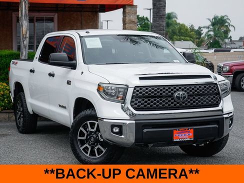 Used 2018 Toyota Tundra SR5 w/ TRD Off Road Package AWD/4WD image 2