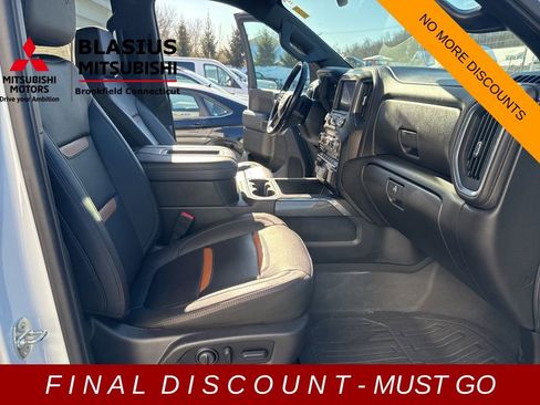 Used 2022 GMC Sierra 3500 AT4 w/ Gooseneck/5TH Wheel Package image 33