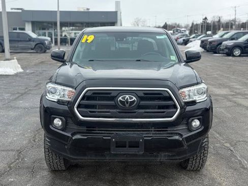 Used 2019 Toyota Tacoma SR5 image 7