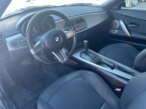 Used 2003 BMW Z4 2.5i image 14