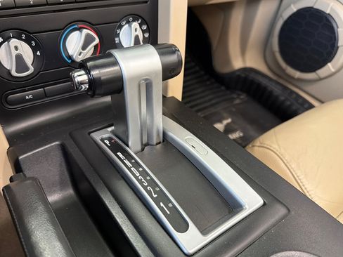 Used 2005 Ford Mustang GT Premium RWD image 19