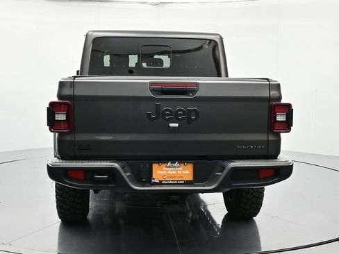 Certified 2025 Jeep Gladiator Sport image 6