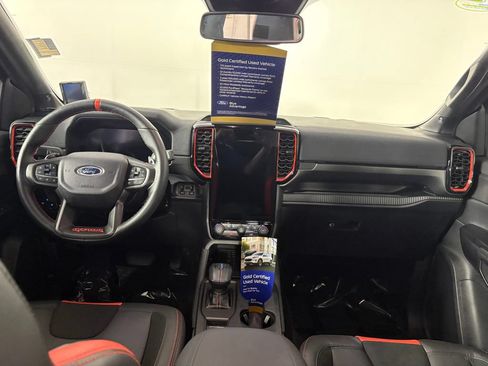 Certified 2025 Ford Ranger Raptor AWD/4WD image 27