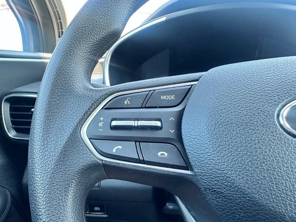Used 2022 Hyundai Santa Fe SEL FWD image 15