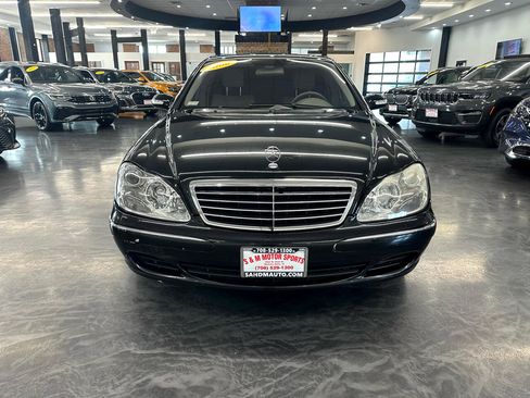 Used 2006 Mercedes-Benz S 500 4MATIC image 2