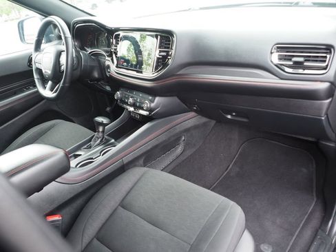 Used 2025 Dodge Durango GT AWD/4WD image 21